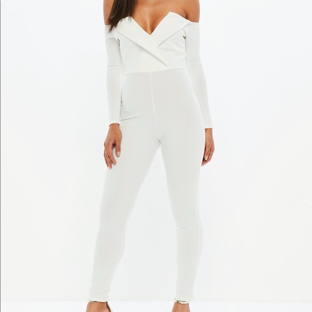 Missguided : NWT Tuxedo Jumpsuit || Size Medium